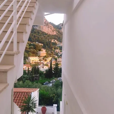 מלון דירות Panorama 3*