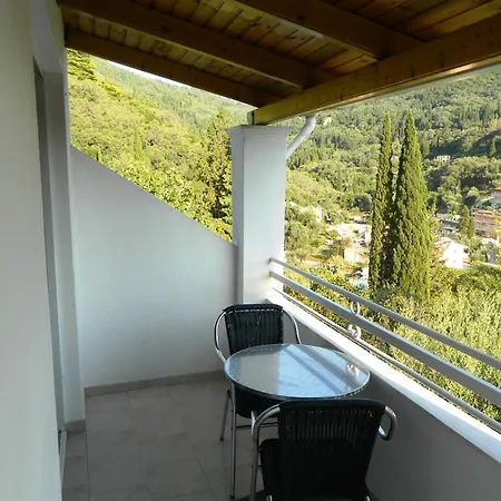 מלון דירות Panorama 3*